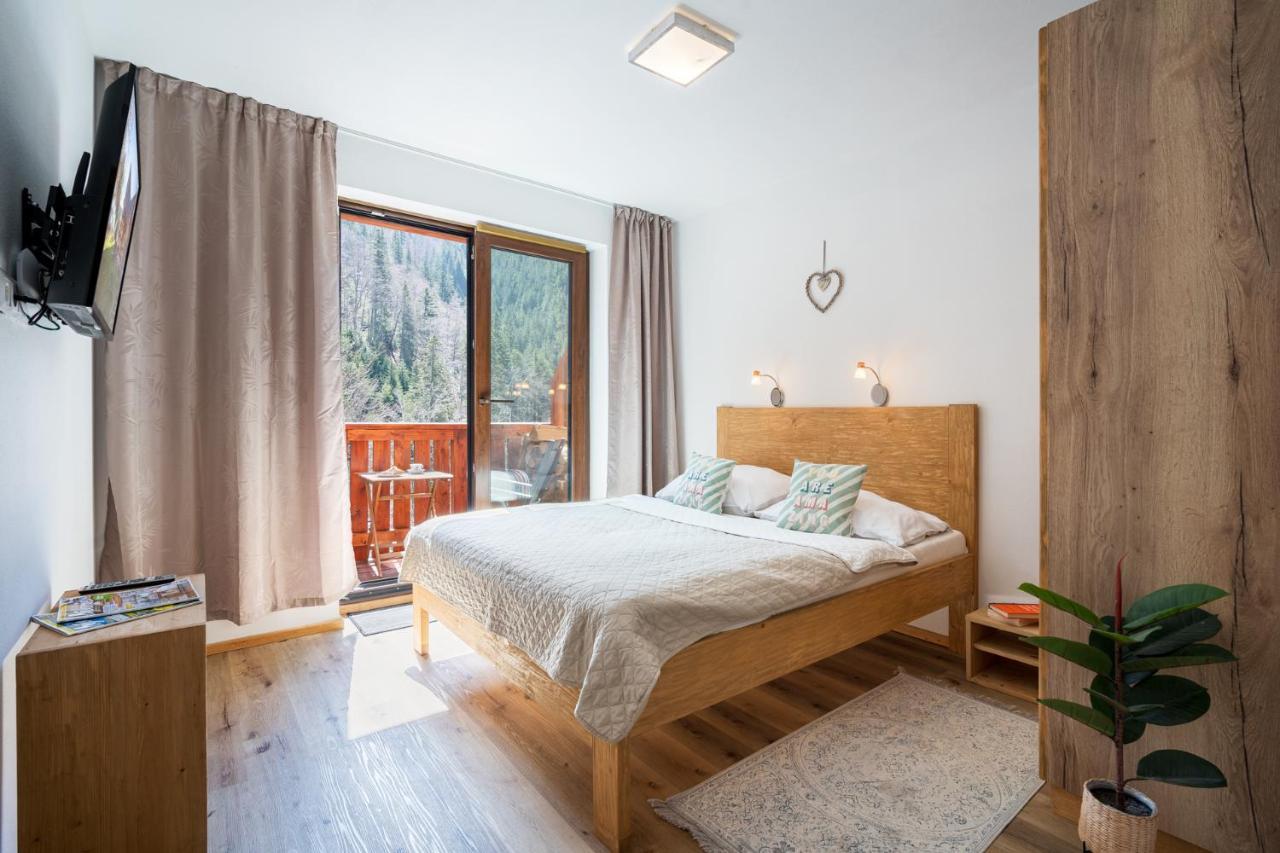 Apartments Srdiecko - Sauna In Smaller Apt - Highest In Central Europe - Fireplace - In The Forest Tale Ngoại thất bức ảnh